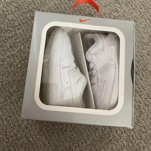 Nike force 1 Crib (CB) size 4C